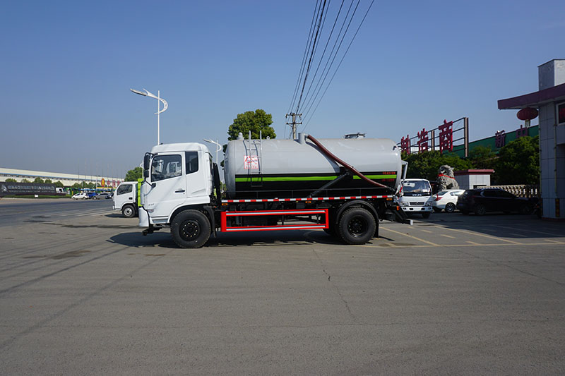 中潔牌XZL5186GXW6型東風吸污車