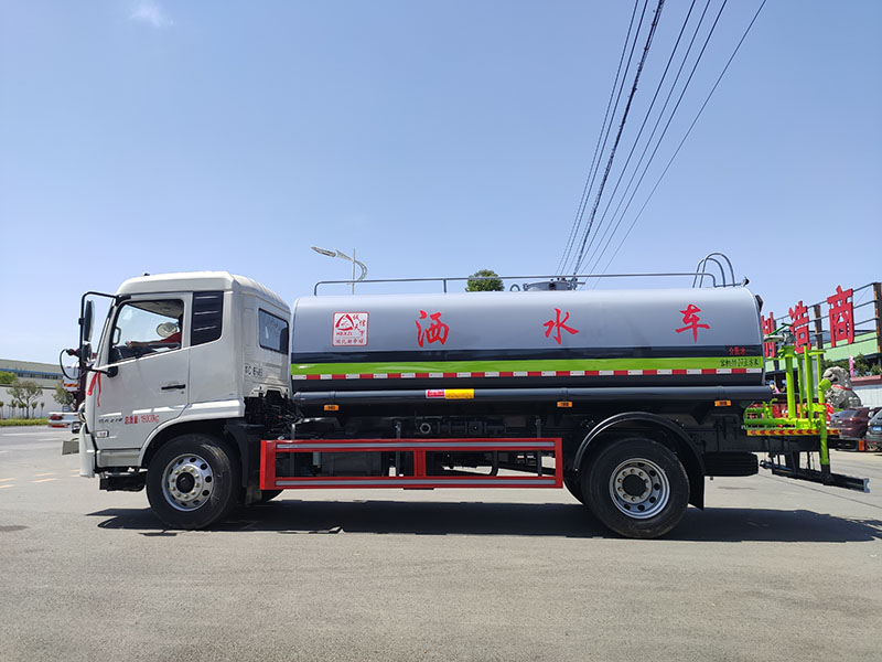 中潔牌XZL5184GSS6型灑水車